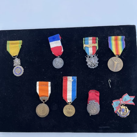 Médailles guerre 1914/18 et travail