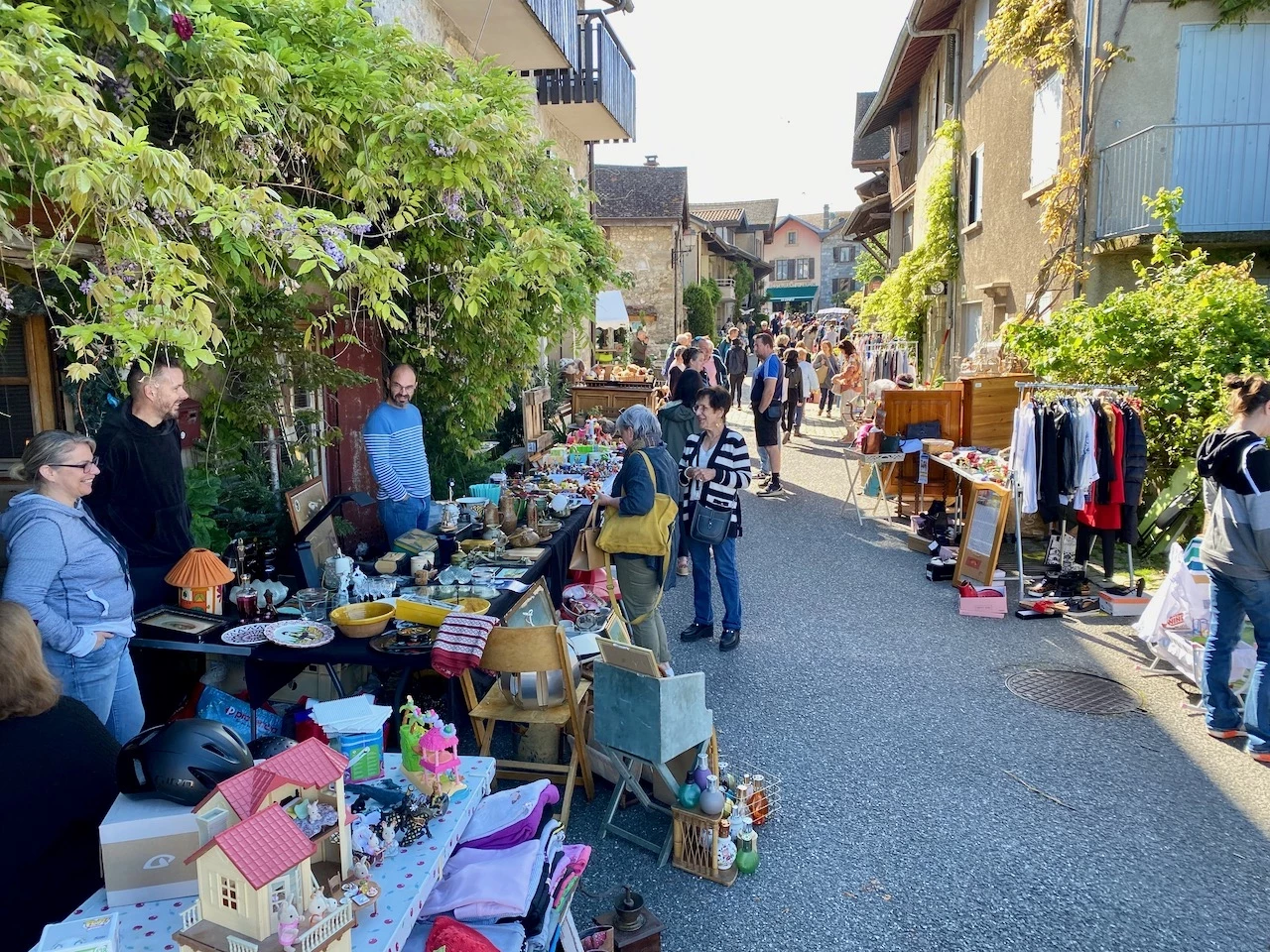 Brocante & vide grenier de nernier