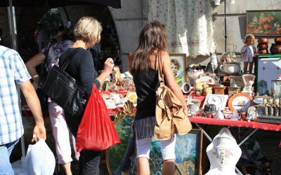 Brocante de l'asc de levet