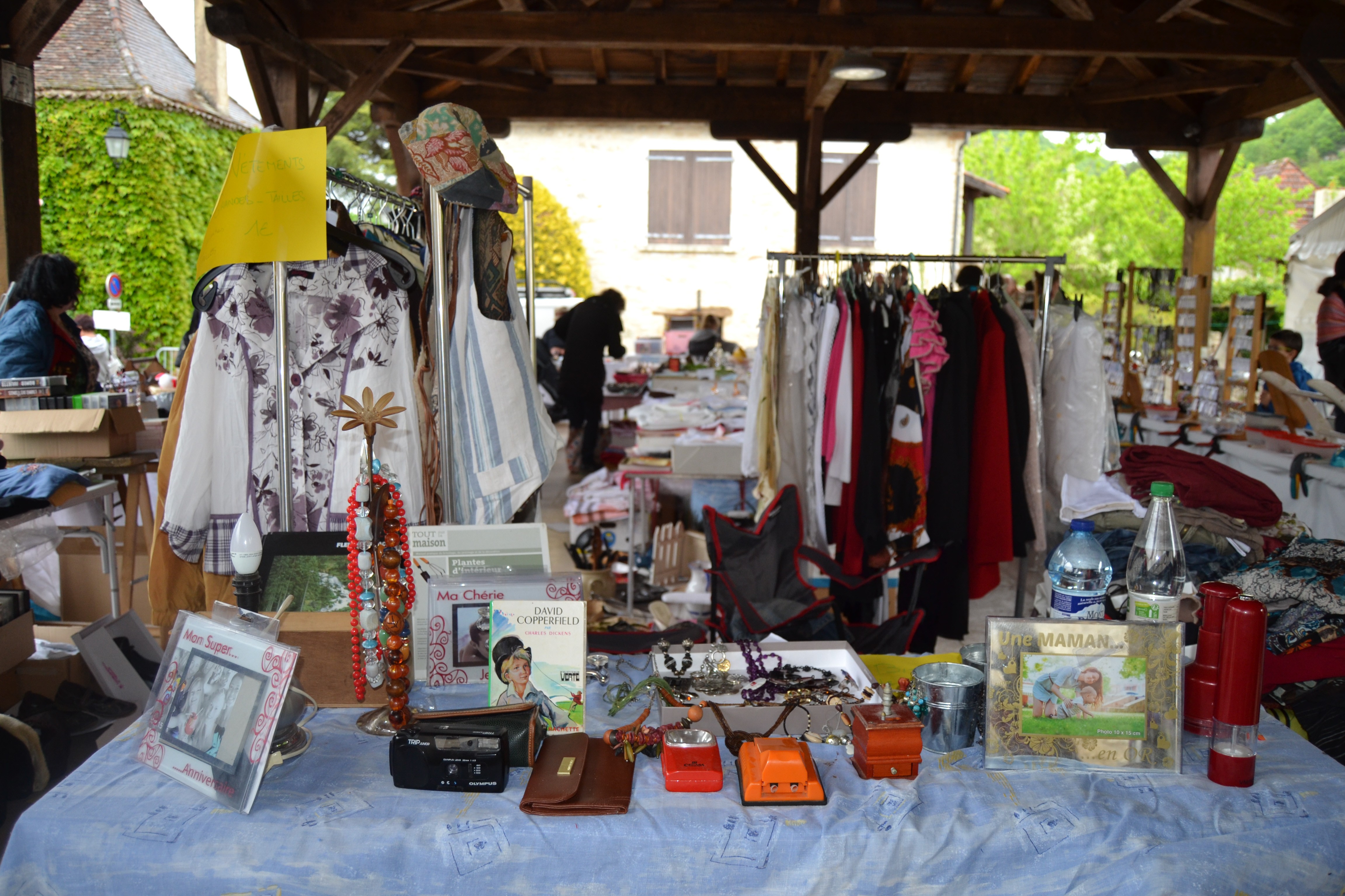 Vide-greniers et brocante à puy-l'Évêque