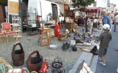 39eme édition foire à la brocante - vide grenier - bourse d'echange et rencontres de réquista de véhicules anciens et de collections