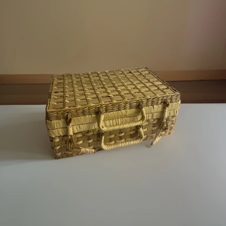Mallette en osier vintage