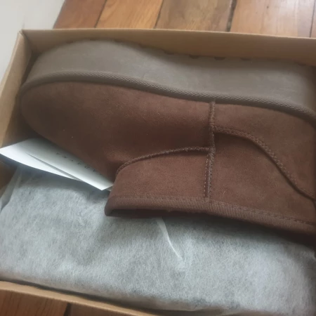 Bottines fourees neuves