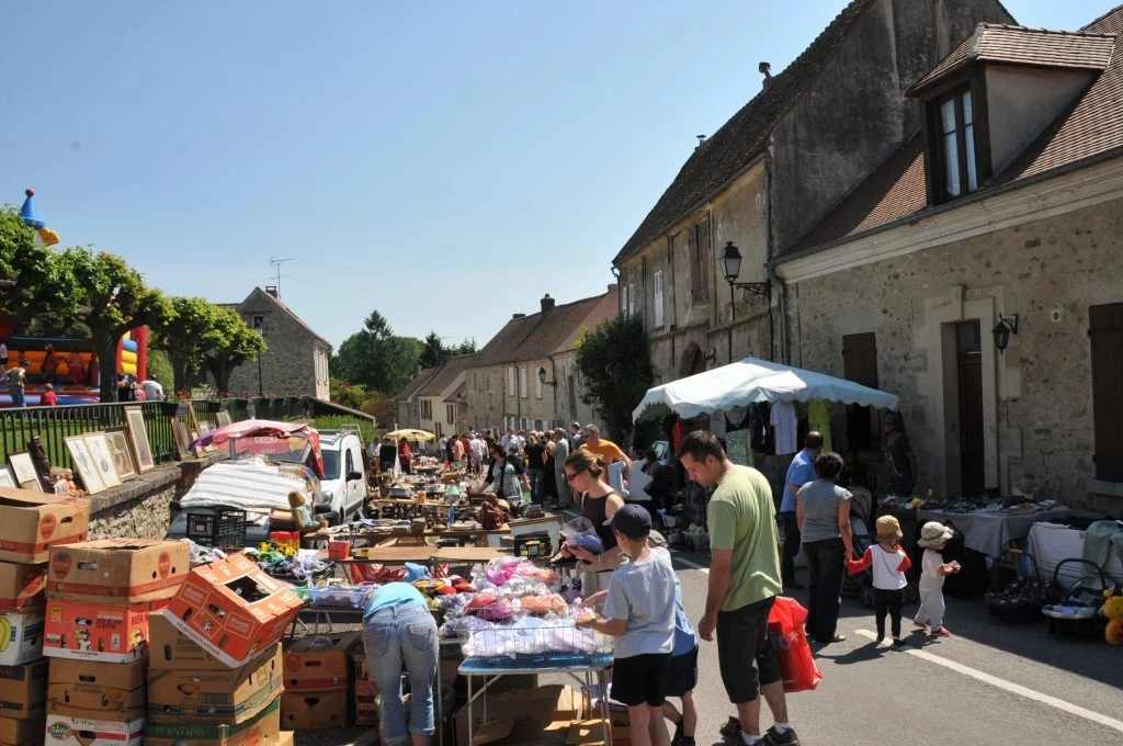 35 eme brocante d’epais-rhus