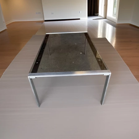 Table basse en verre et inox