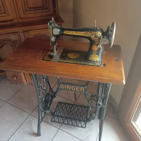 machine a coudre Singer anciennd