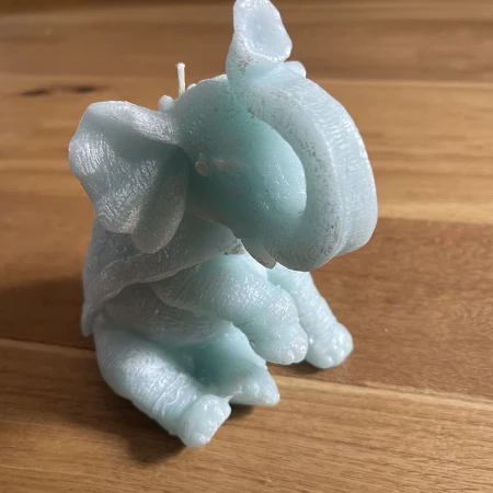 bougie éléphant bleu turquoise claire